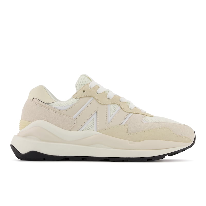 athletes foot new balance womens