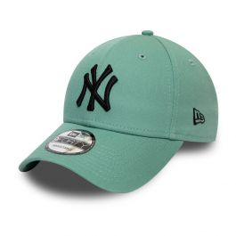 Order Online Sports Shoes Lifestyle Apparel Home Delivery Across Kuwait The Athletes Foot Taf League Essential Ny Yankees Cap