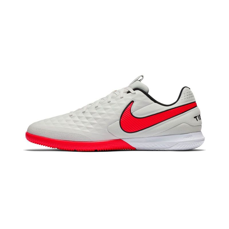 nike legend react intersport