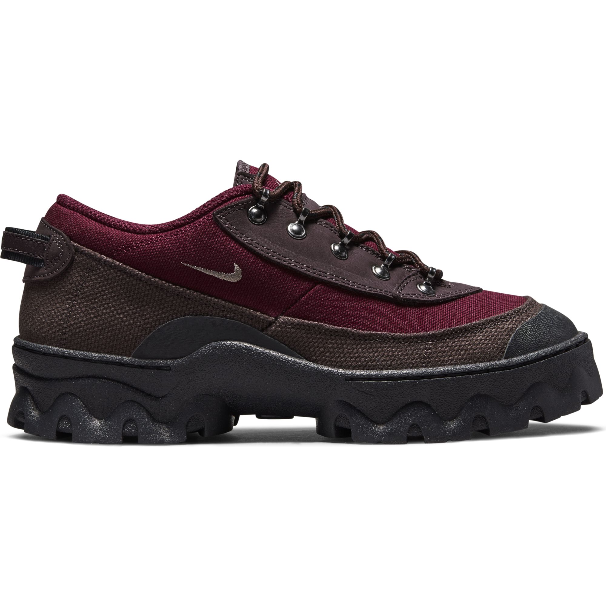 nike lahar low women